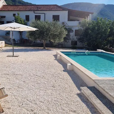Bako Gasthof 3*