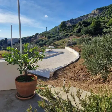 Πανσιόν Bako 3*