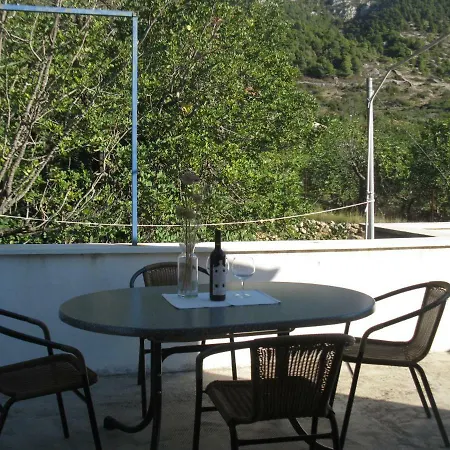 Πανσιόν Bako 3*