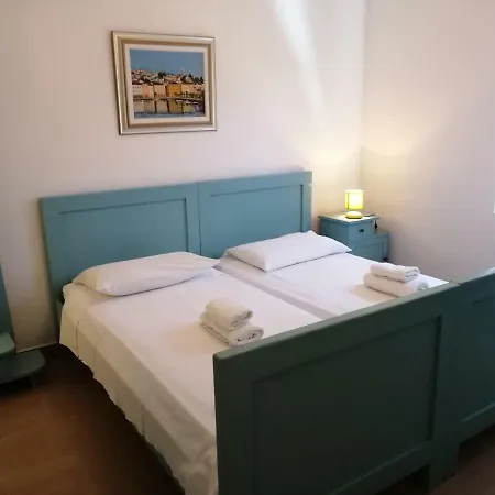 Bako Πανσιόν 3*