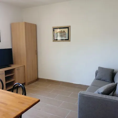 Bako Πανσιόν 3*